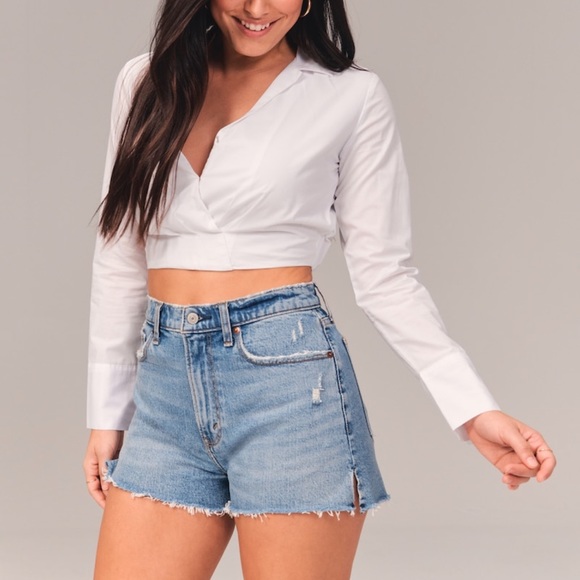 ✨ABERCROMBIE NWT - ‘The Mom Short’ High Rise Curve Love 24 / 00 - Picture 3 of 12